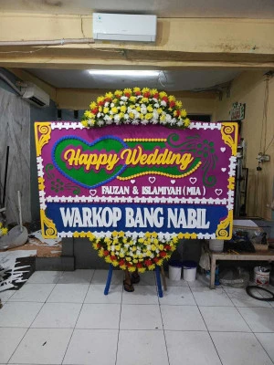 Papan Bunga di Pabuaran